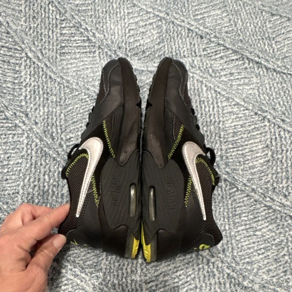 Nike Air Max Boys Sneakers Black Yellow Silver Mesh US 3Y CD6892-010